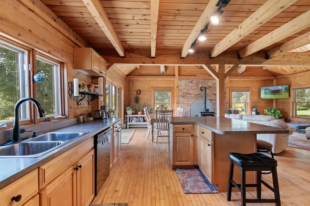 926 Cline Road Georgia VT 05478