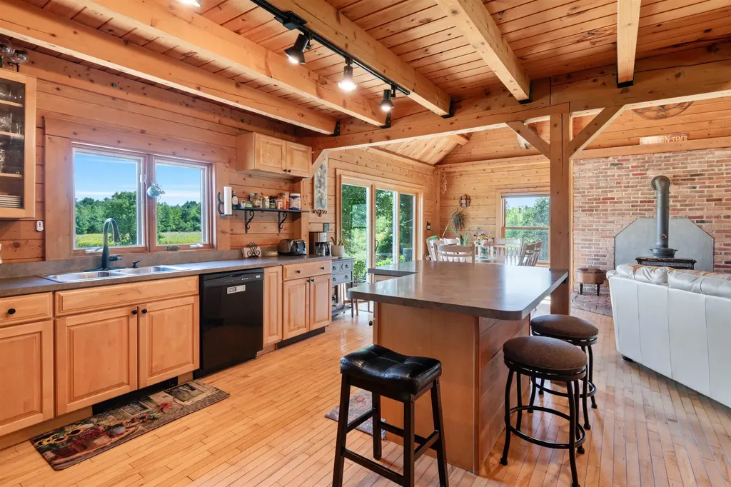 926 Cline Road Georgia VT 05478