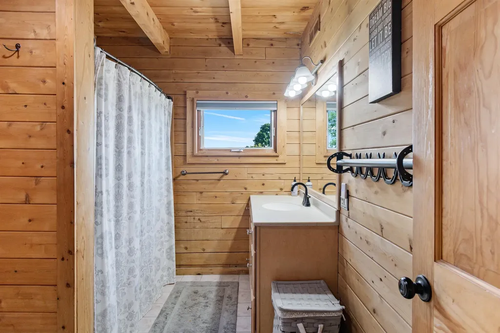 926 Cline Road Georgia VT 05478