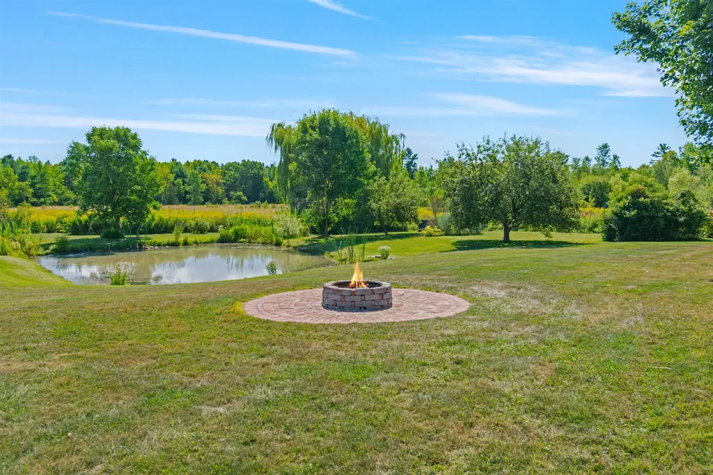 926 Cline Road Georgia VT 05478