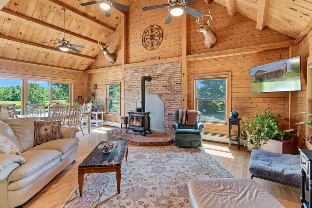 926 Cline Road Georgia VT 05478