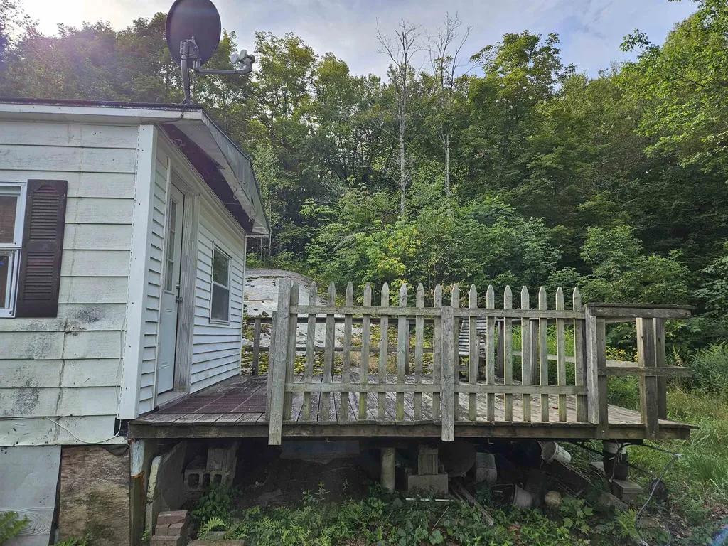 593 Railroad Street Johnson VT 05656