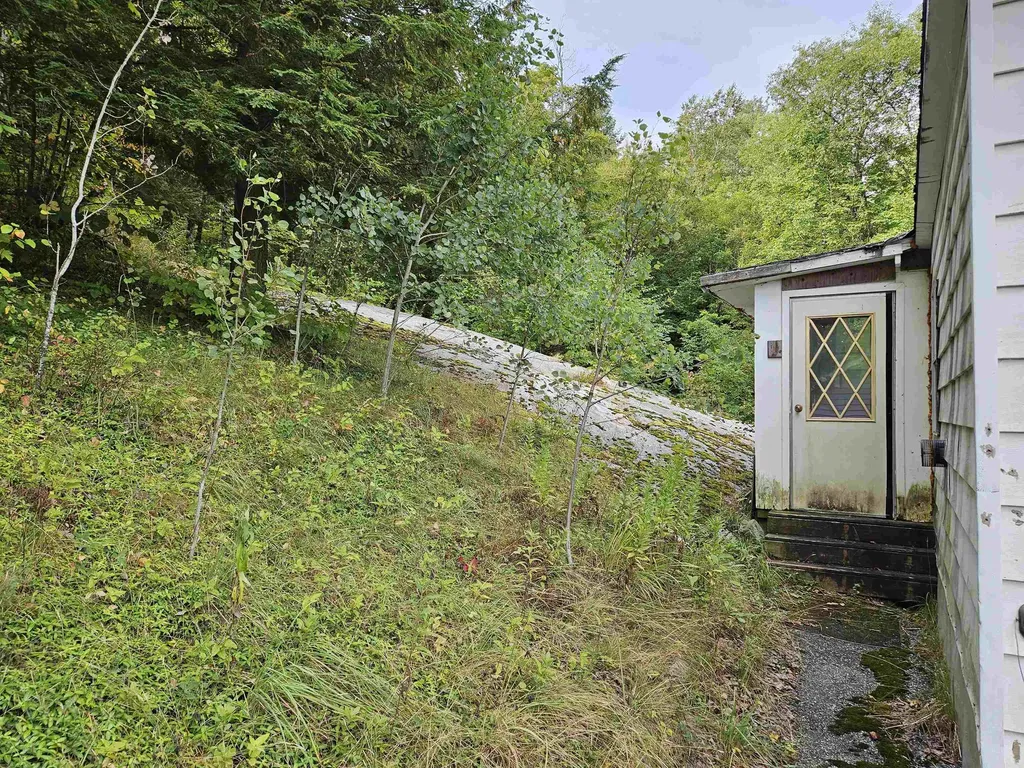 593 Railroad Street Johnson VT 05656