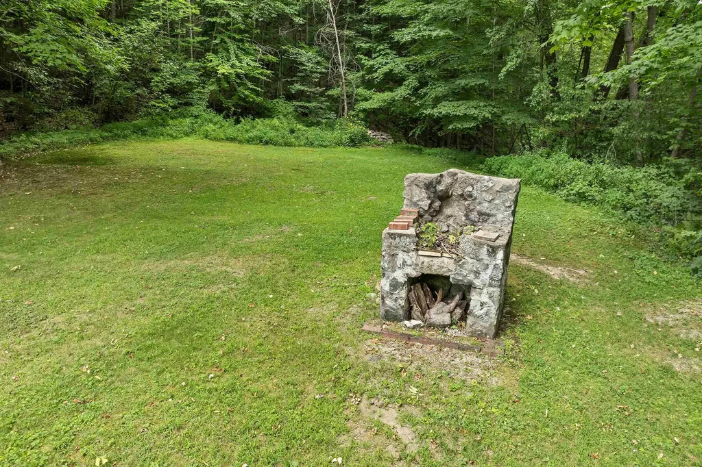 3481 Us Route 3 Thornton NH 03285