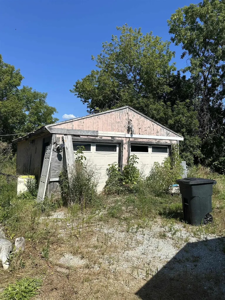 499 Lake Road St. Albans Town VT 05478