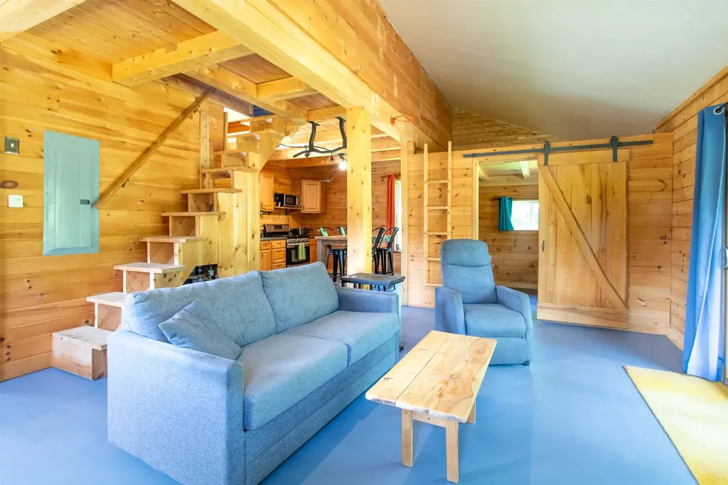 75 Stonewall Street Newport City VT 05855