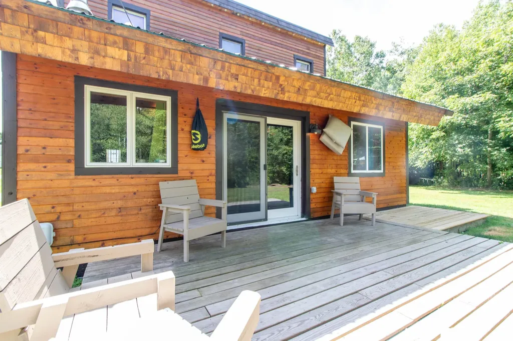 75 Stonewall Street Newport City VT 05855