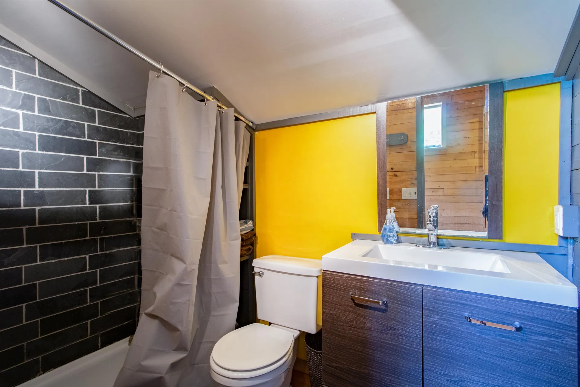 75 Stonewall Street Newport City VT 05855