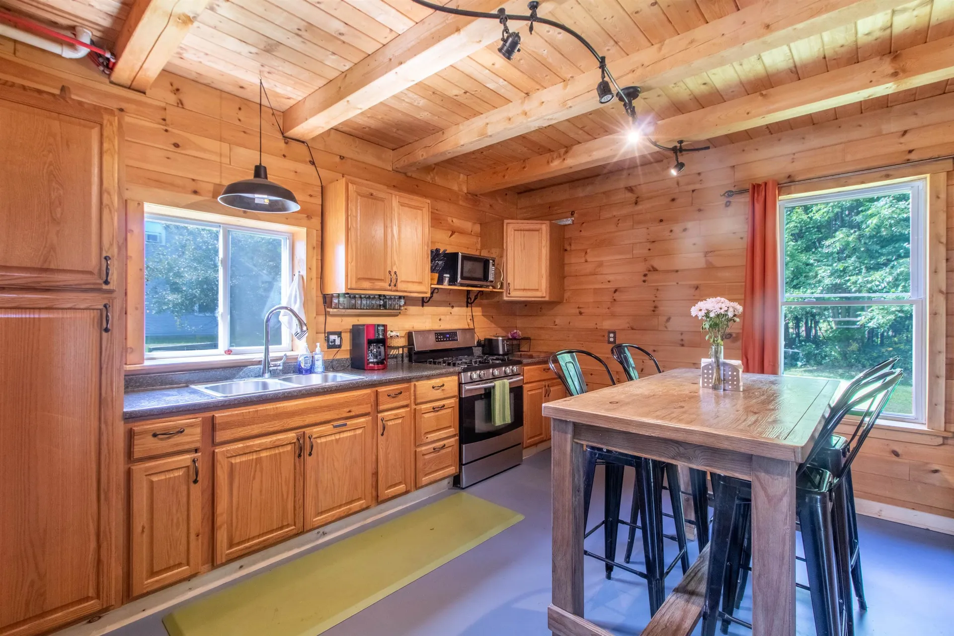 75 Stonewall Street Newport City VT 05855