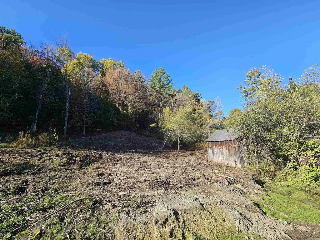 3061 Cleveland Corners Road Hyde Park VT 05655