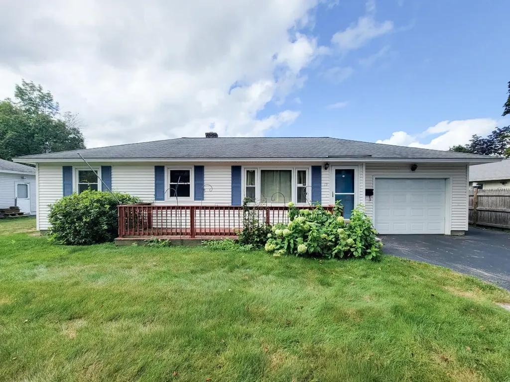 19 Hayden Street Nashua NH 03060