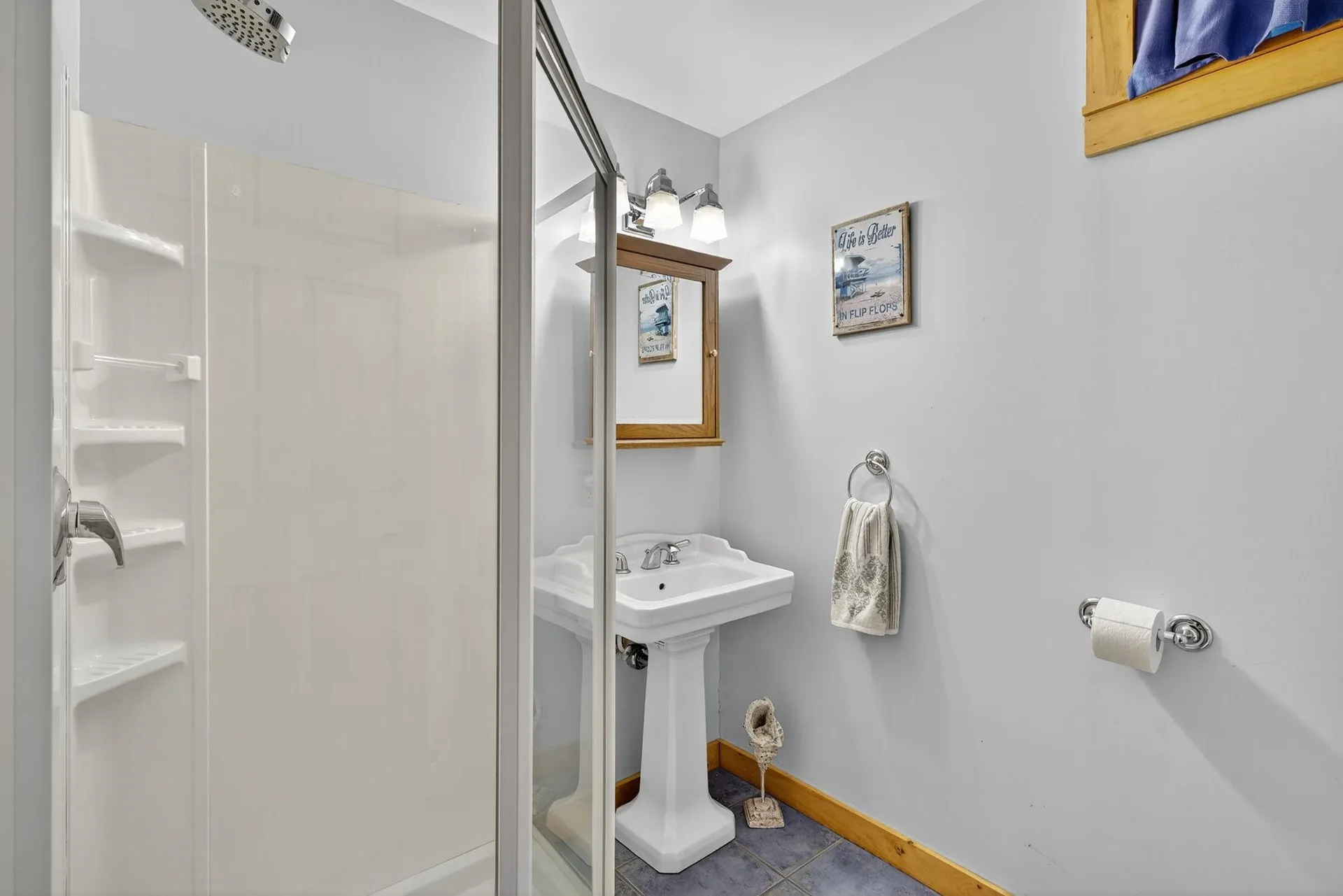 571 Hurricane Road Keene NH 03431