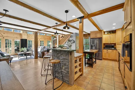 571 Hurricane Road Keene NH 03431