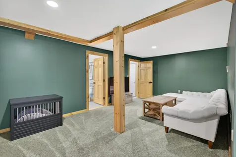 571 Hurricane Road Keene NH 03431