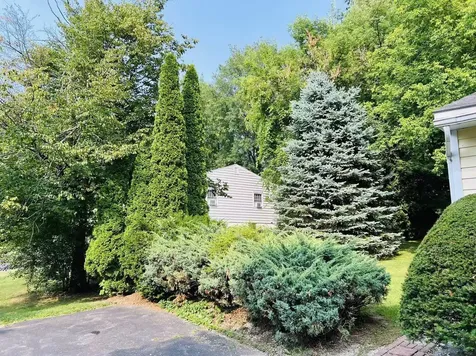 303 Pinehurst Drive Shelburne VT 05482