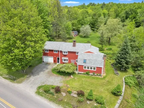 904 Moscow Road Stowe VT 05672