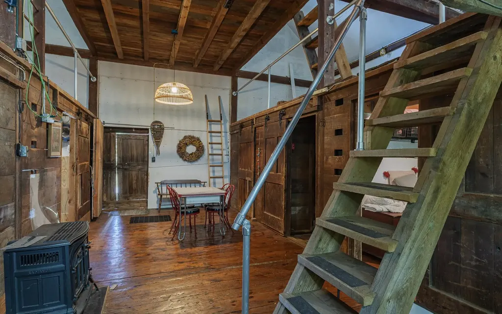 2 Glebe Road Westmoreland NH 03467