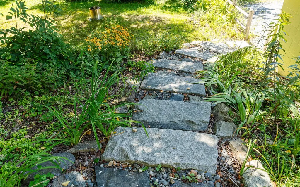 2 Glebe Road Westmoreland NH 03467