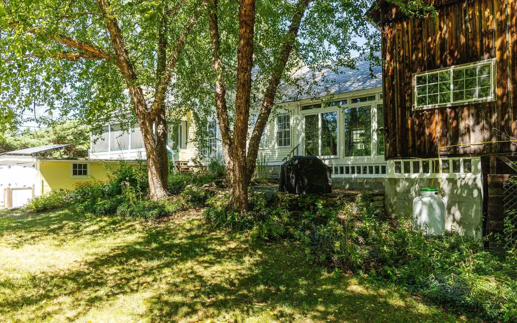 2 Glebe Road Westmoreland NH 03467