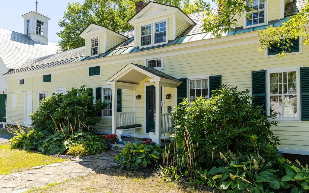 2 Glebe Road Westmoreland NH 03467