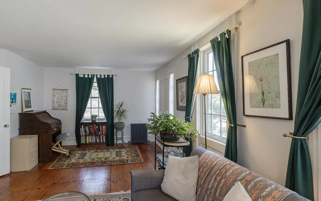 2 Glebe Road Westmoreland NH 03467