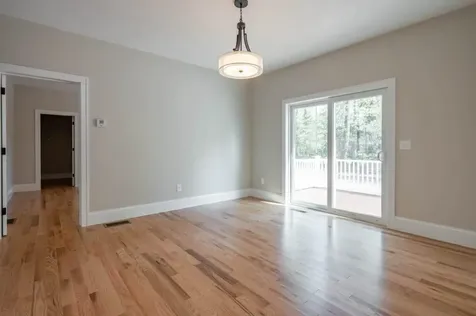 5 Wilderness Drive Nashua NH 03062