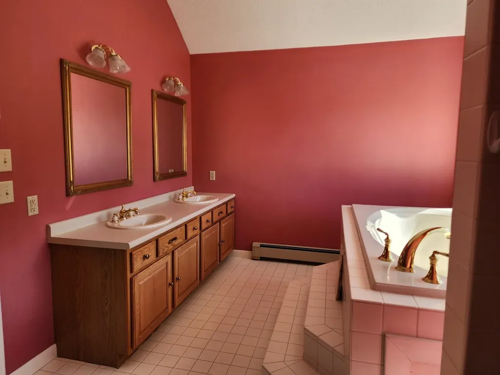 282 Carley Road Peterborough NH 03458