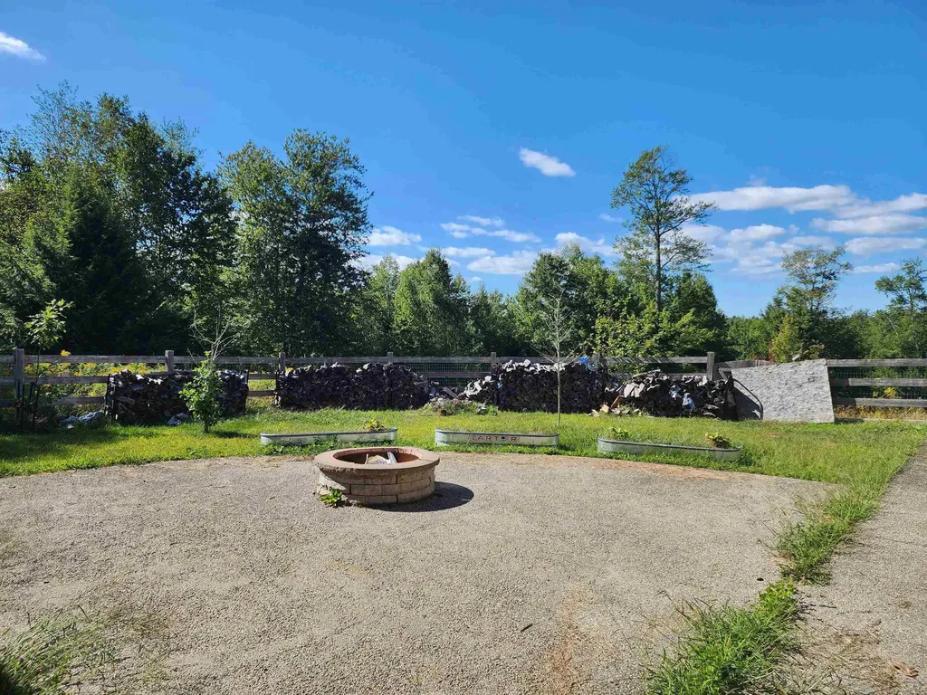 282 Carley Road Peterborough NH 03458