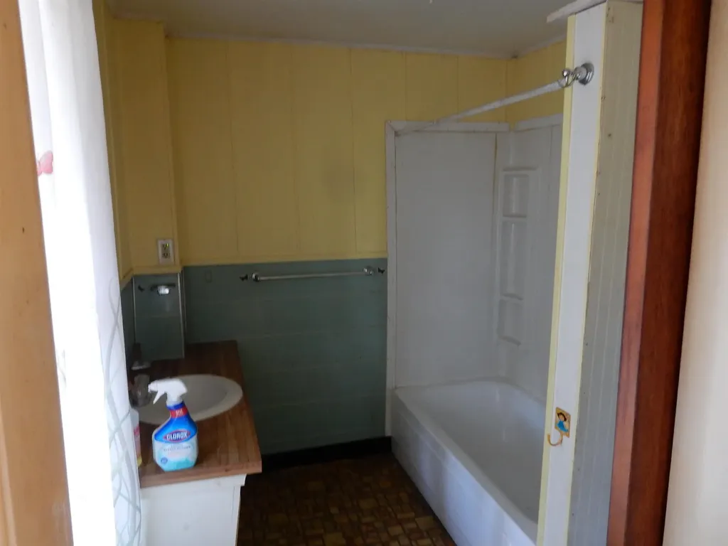 594 E Main Street Newport City VT 05855