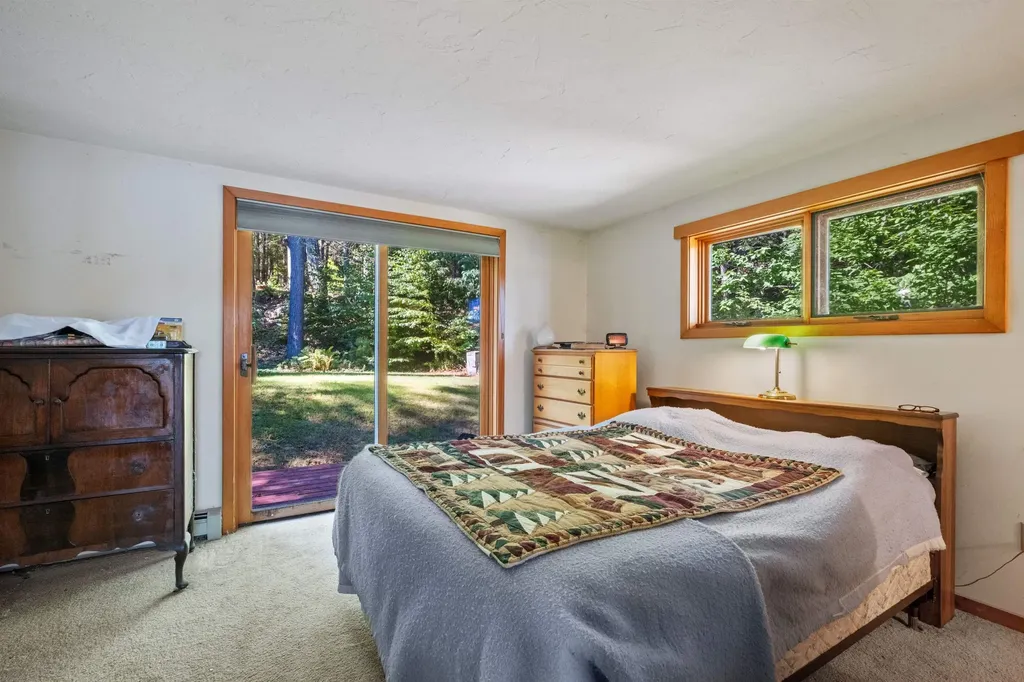 150 Minge Cove Road Alton NH 03810