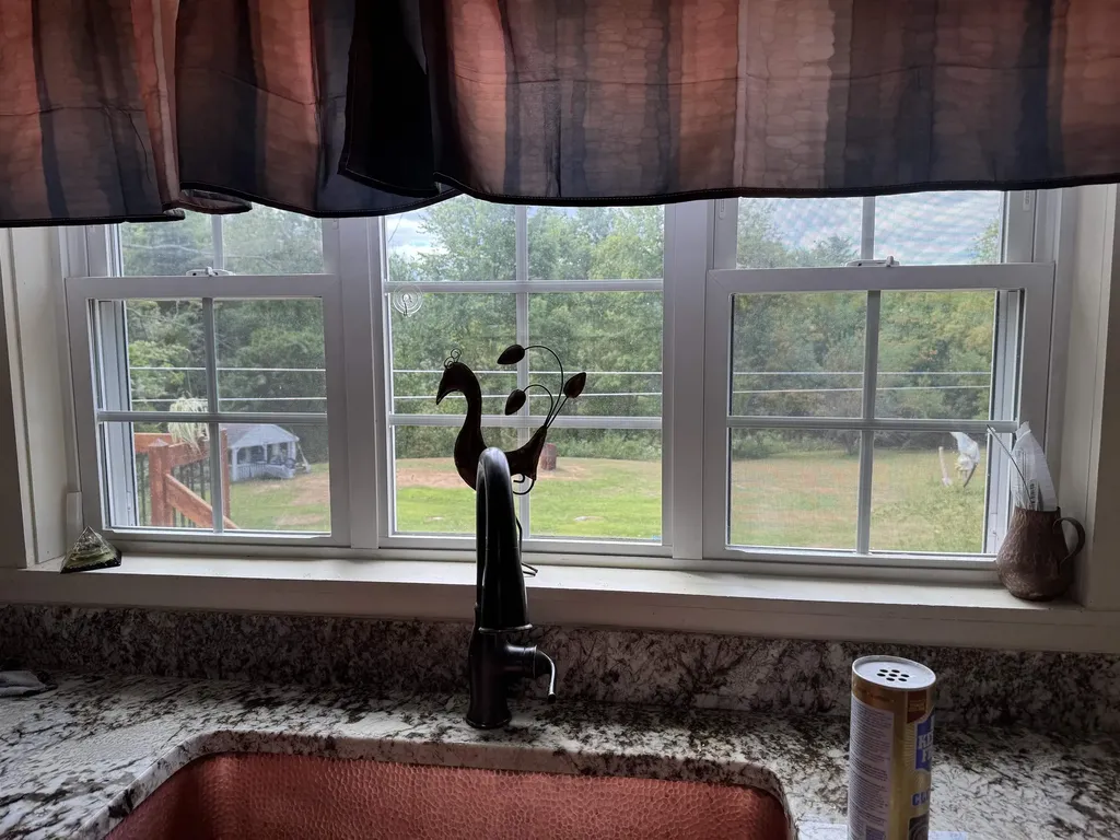 7 Garney Road Brookfield NH 03872