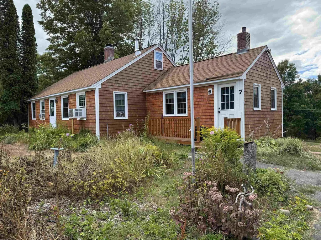 7 Garney Road Brookfield NH 03872