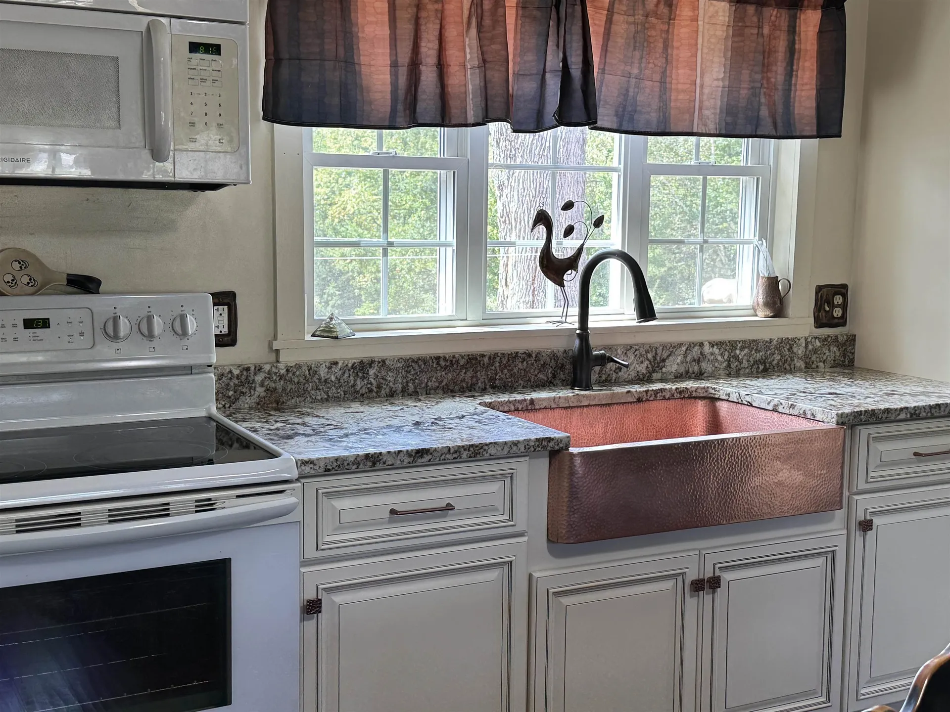 7 Garney Road Brookfield NH 03872