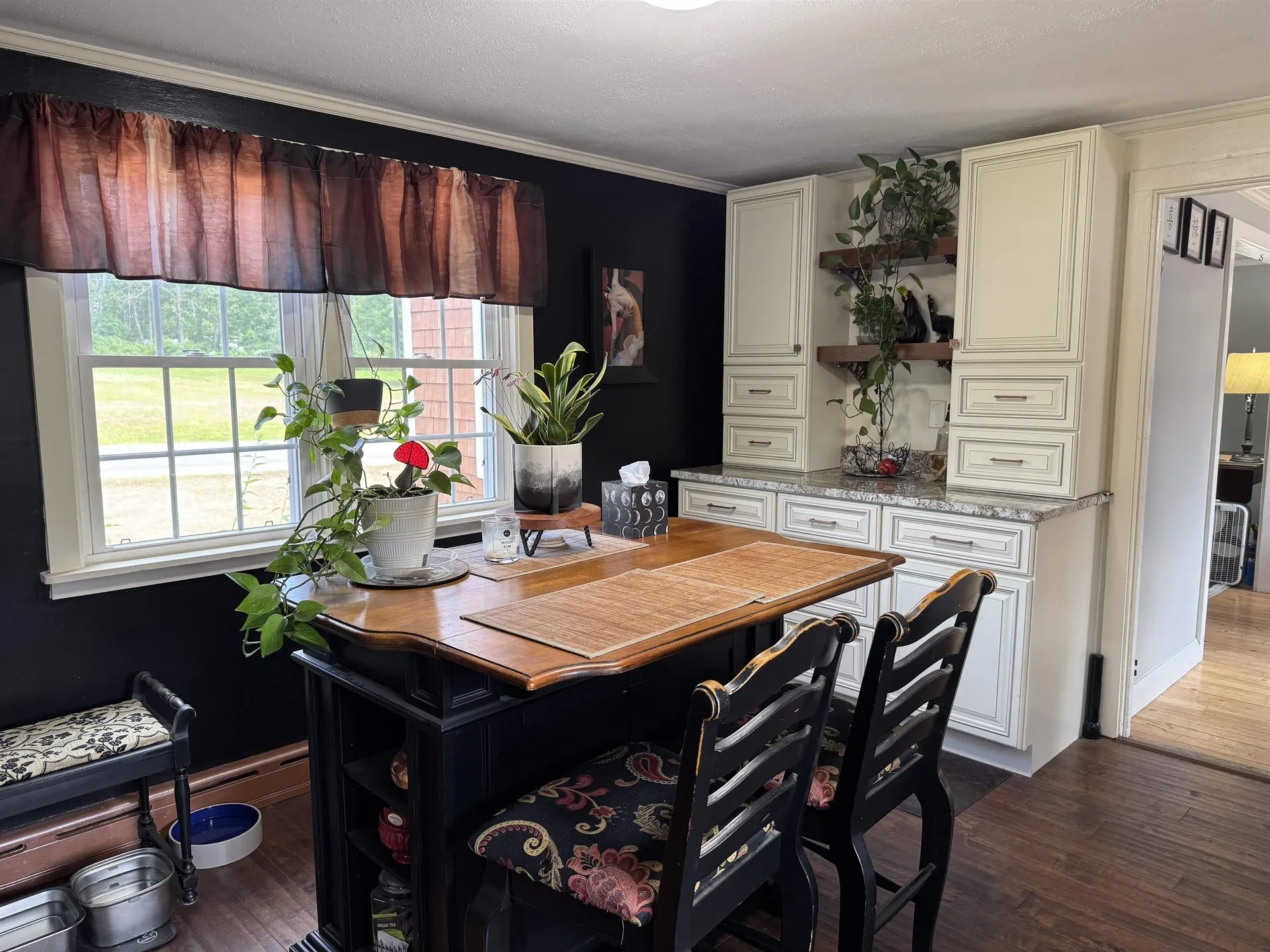 7 Garney Road Brookfield NH 03872