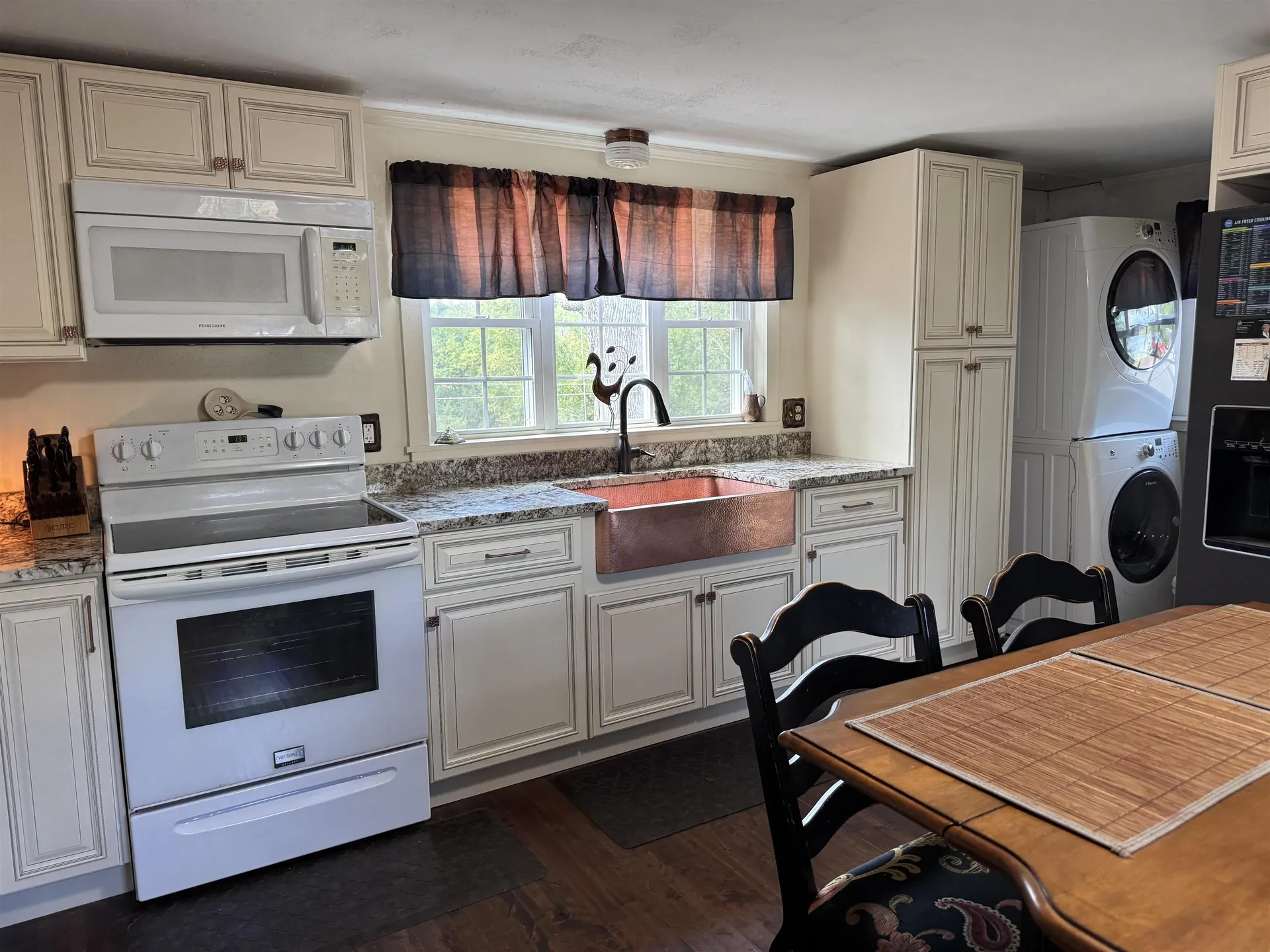 7 Garney Road Brookfield NH 03872