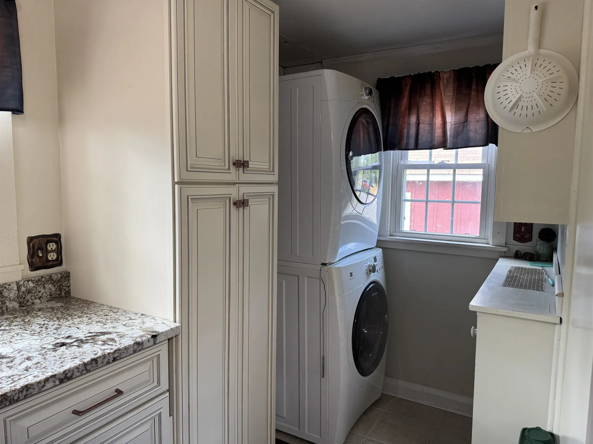 7 Garney Road Brookfield NH 03872