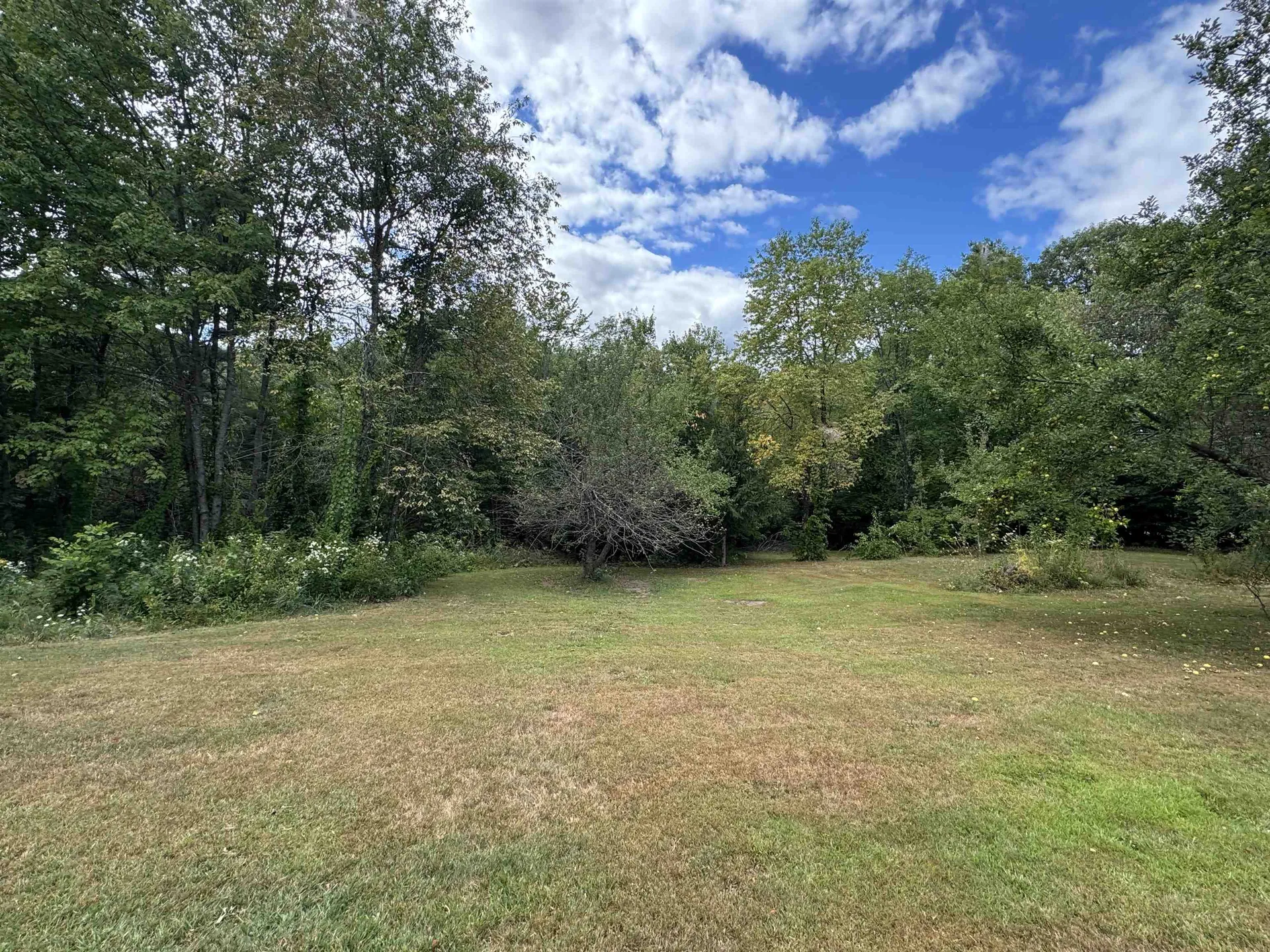 7 Garney Road Brookfield NH 03872