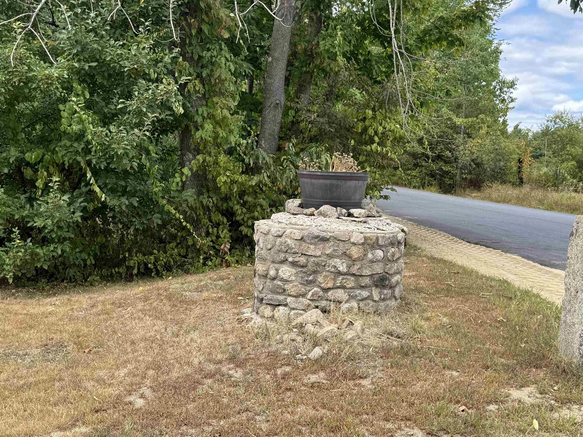 7 Garney Road Brookfield NH 03872