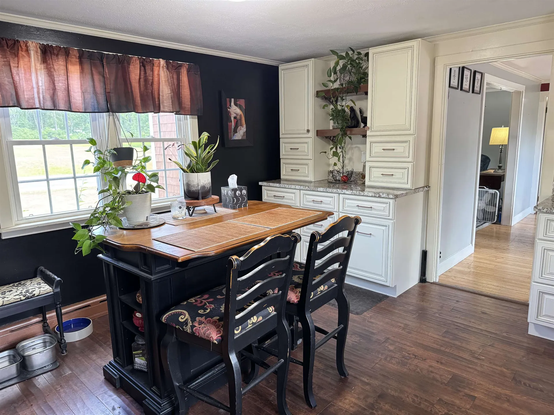 7 Garney Road Brookfield NH 03872