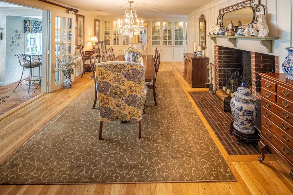 2 Shamrock Lane Dover NH 03820