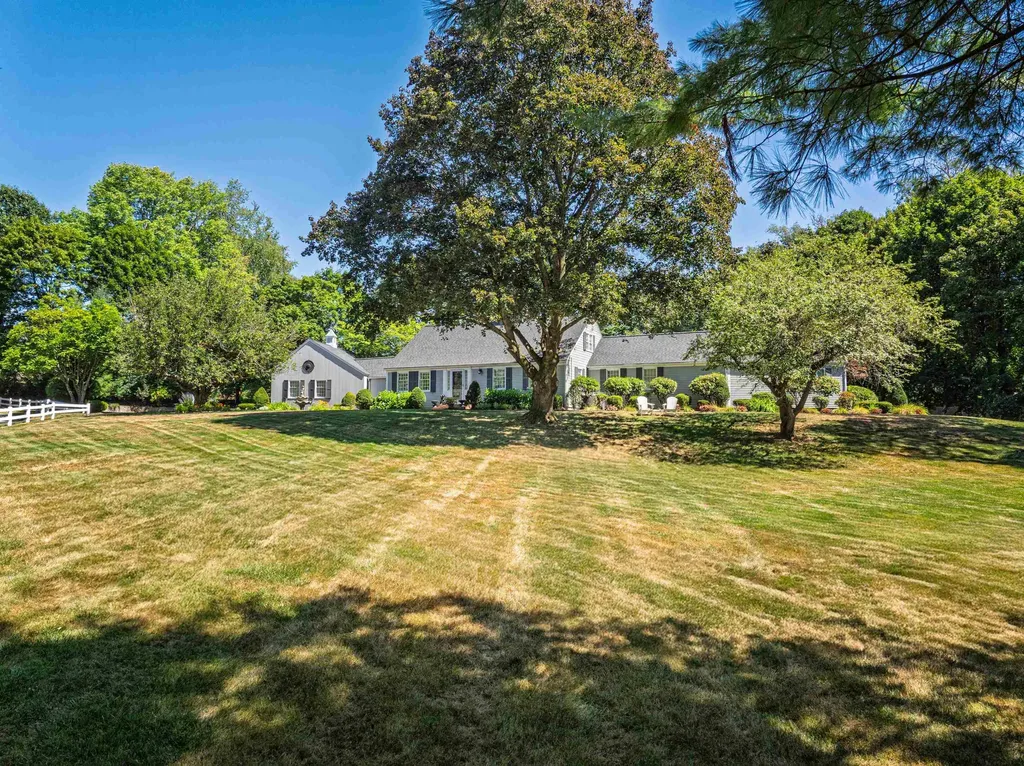 2 Shamrock Lane Dover NH 03820