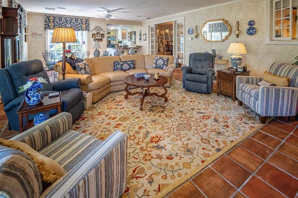 2 Shamrock Lane Dover NH 03820