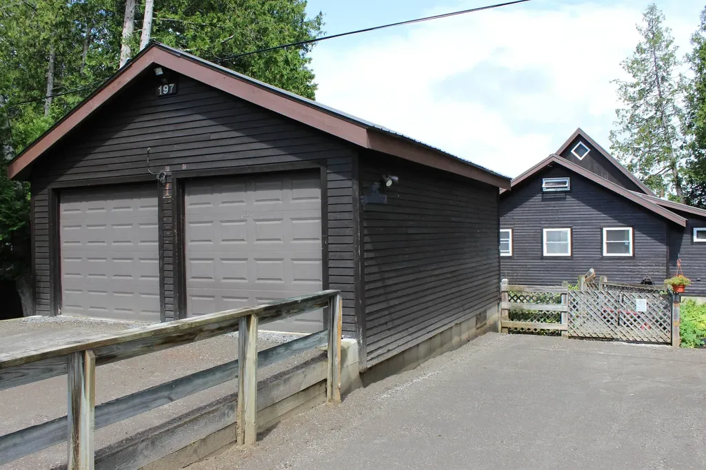 197 Monette Place Glover VT 05875