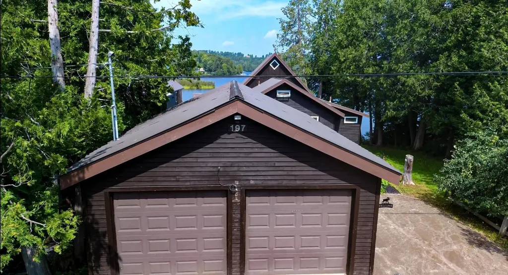 197 Monette Place Glover VT 05875