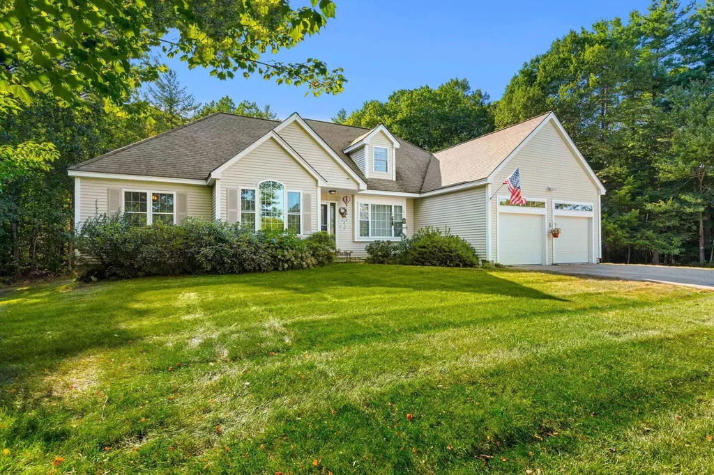 21 Penacook Road Chester NH 03036