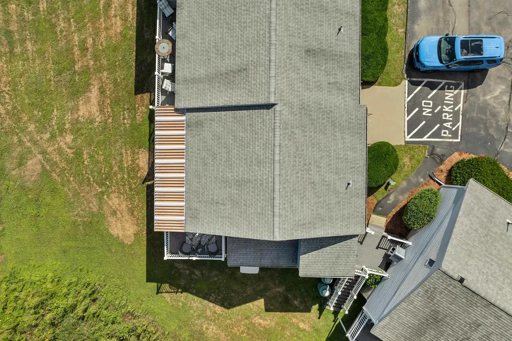100 Pillsbury Road Londonderry NH 03053