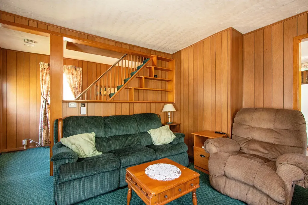 86 Payette Drive St. Johnsbury VT 05819