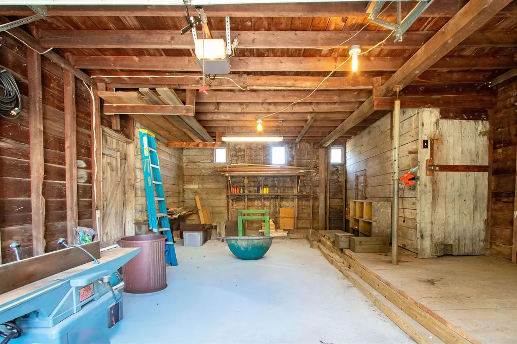 86 Payette Drive St. Johnsbury VT 05819