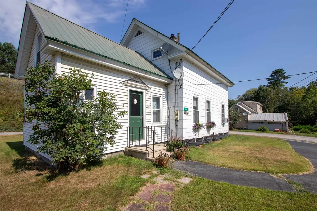 86 Payette Drive St. Johnsbury VT 05819