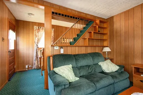 86 Payette Drive St. Johnsbury VT 05819